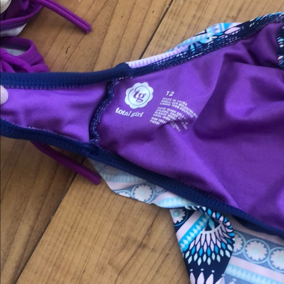 Girls bikini set top and bottom - Picture 4 of 4